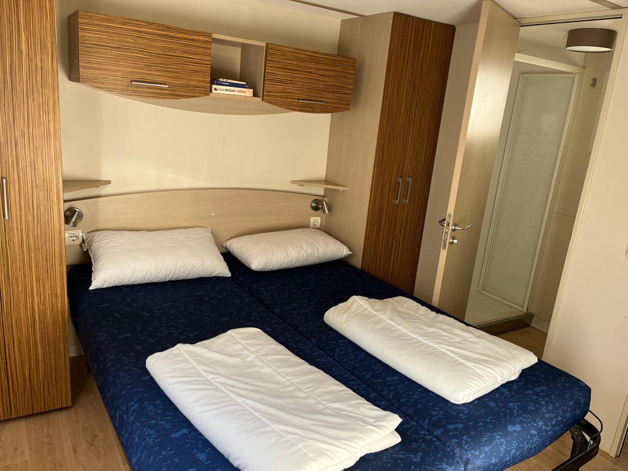 Chalet Camping River Italie Met 2 Slaapkamers Ameglia Eksteriør bilde