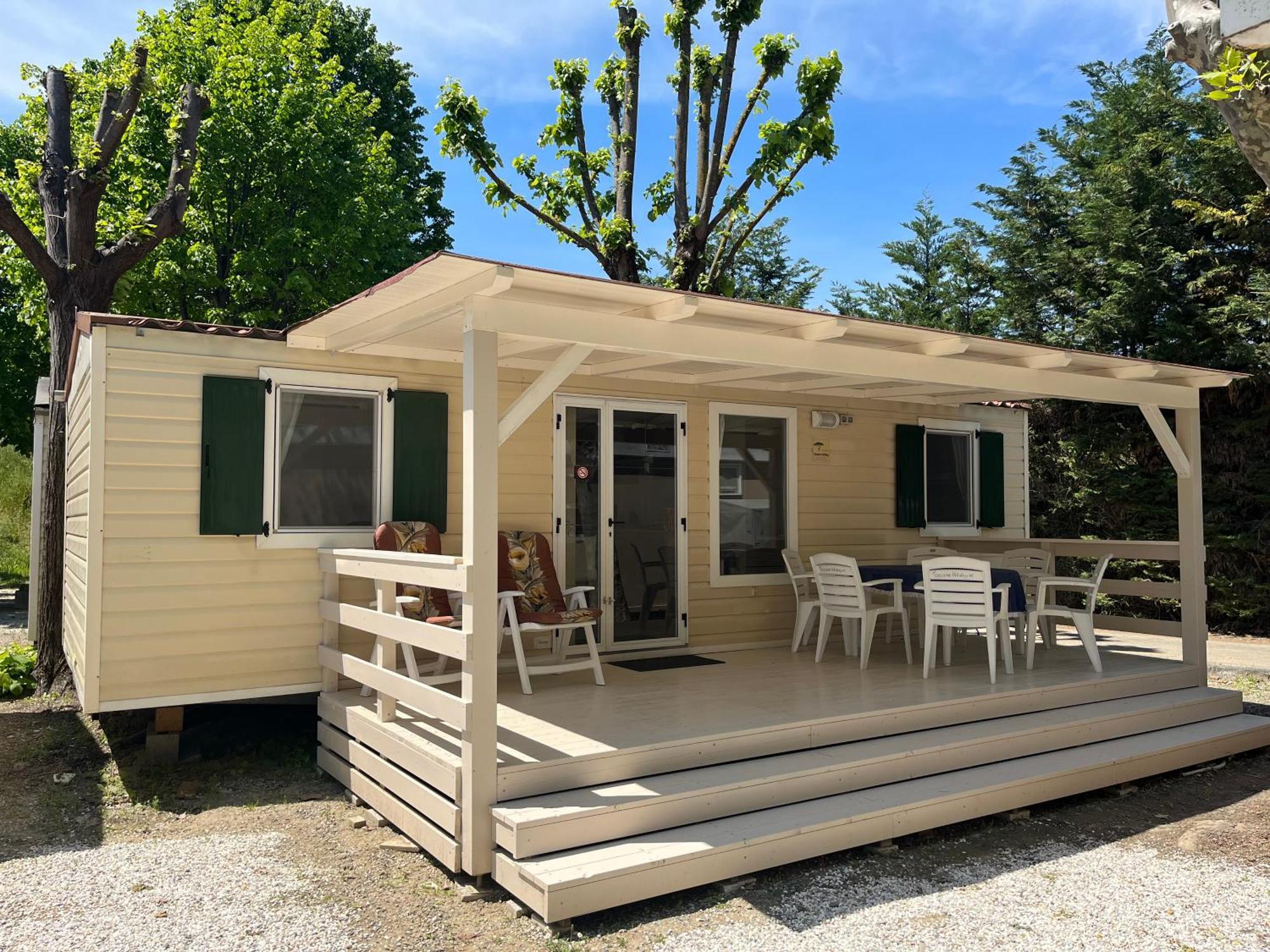 Chalet Camping River Italie Met 2 Slaapkamers Ameglia Eksteriør bilde